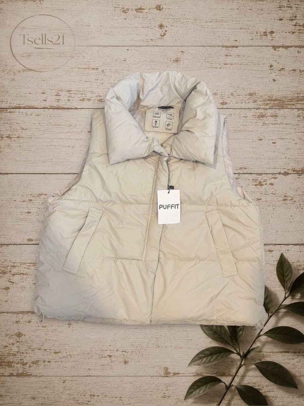 PUFFIT Cream Oversized Puffer Vest with Adjustable Drawstring Hem – Size M